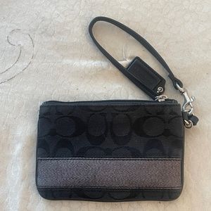 Small Coach wristlet